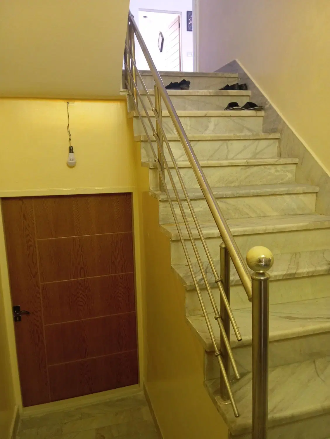منزل ویلای دو طبقه