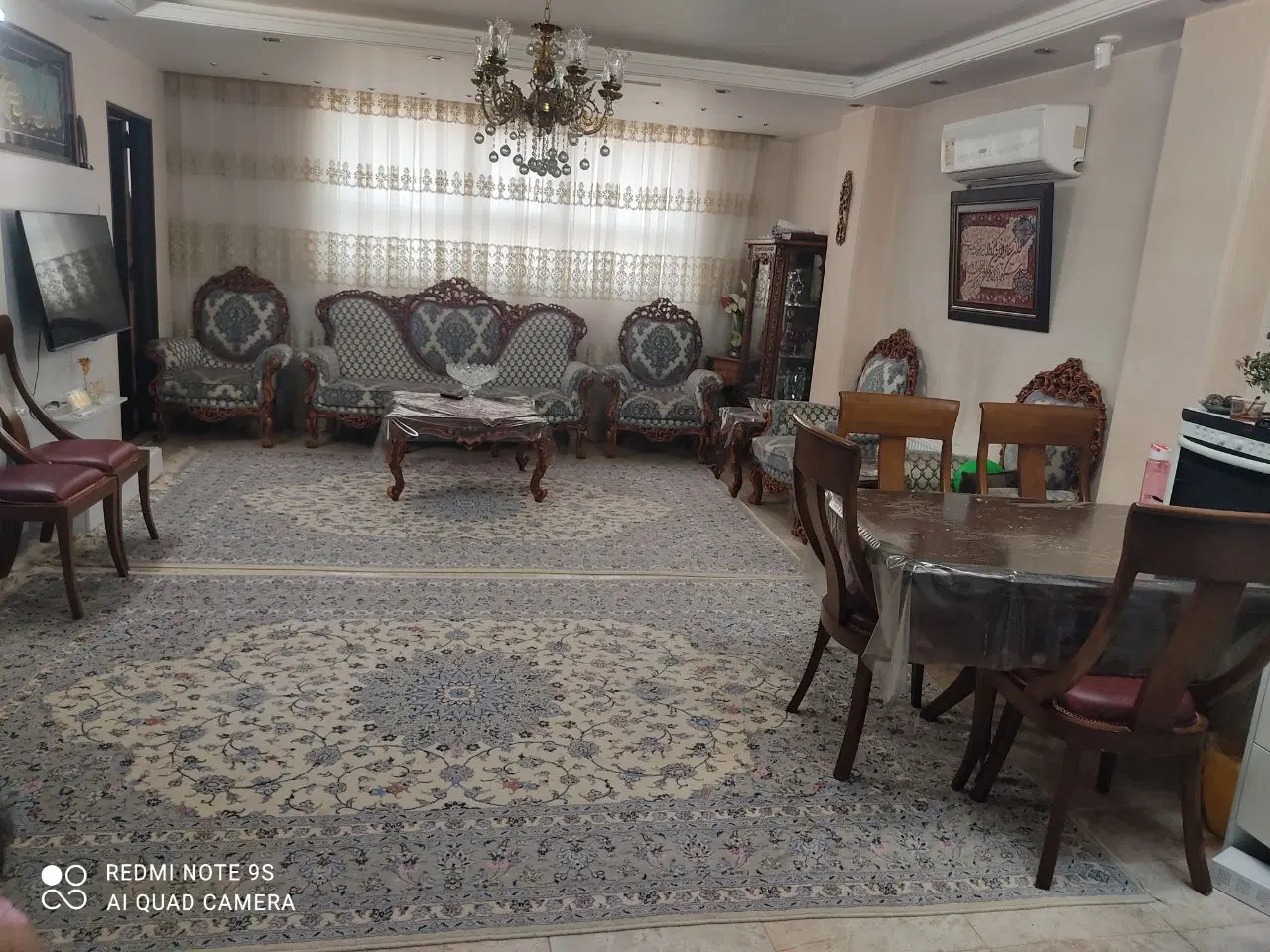 آپارتمان تک واحدی