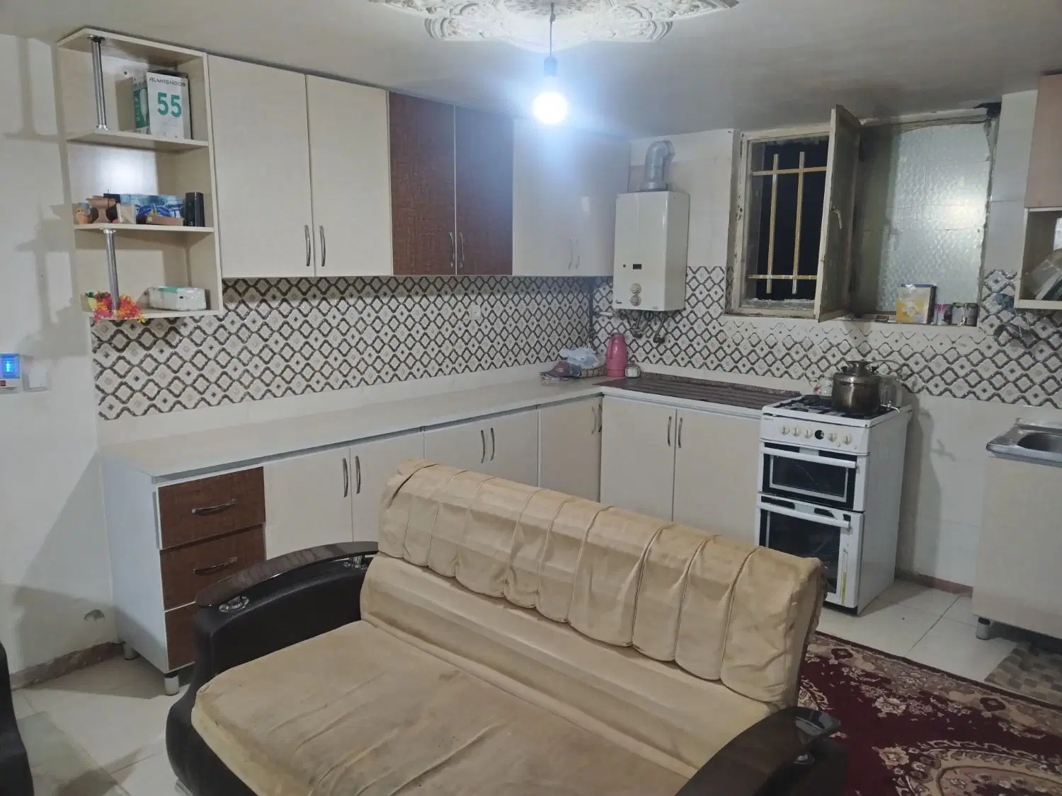 پیلوت برای اجاره انبار یا کارگاه خانگی
