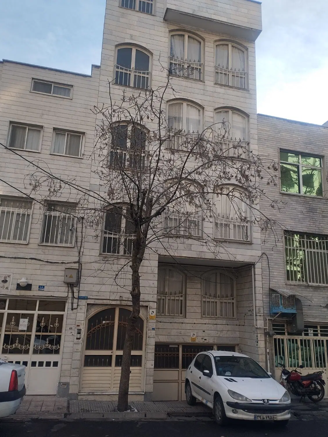 200 متر کلنگی جنوبی با موقعیت تجمیع