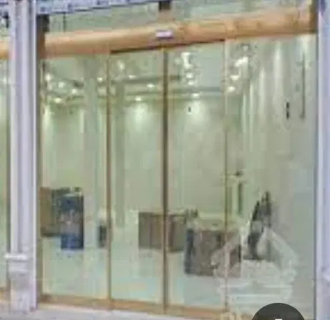 مغازه خیابان ۱۸ متری آزادگان