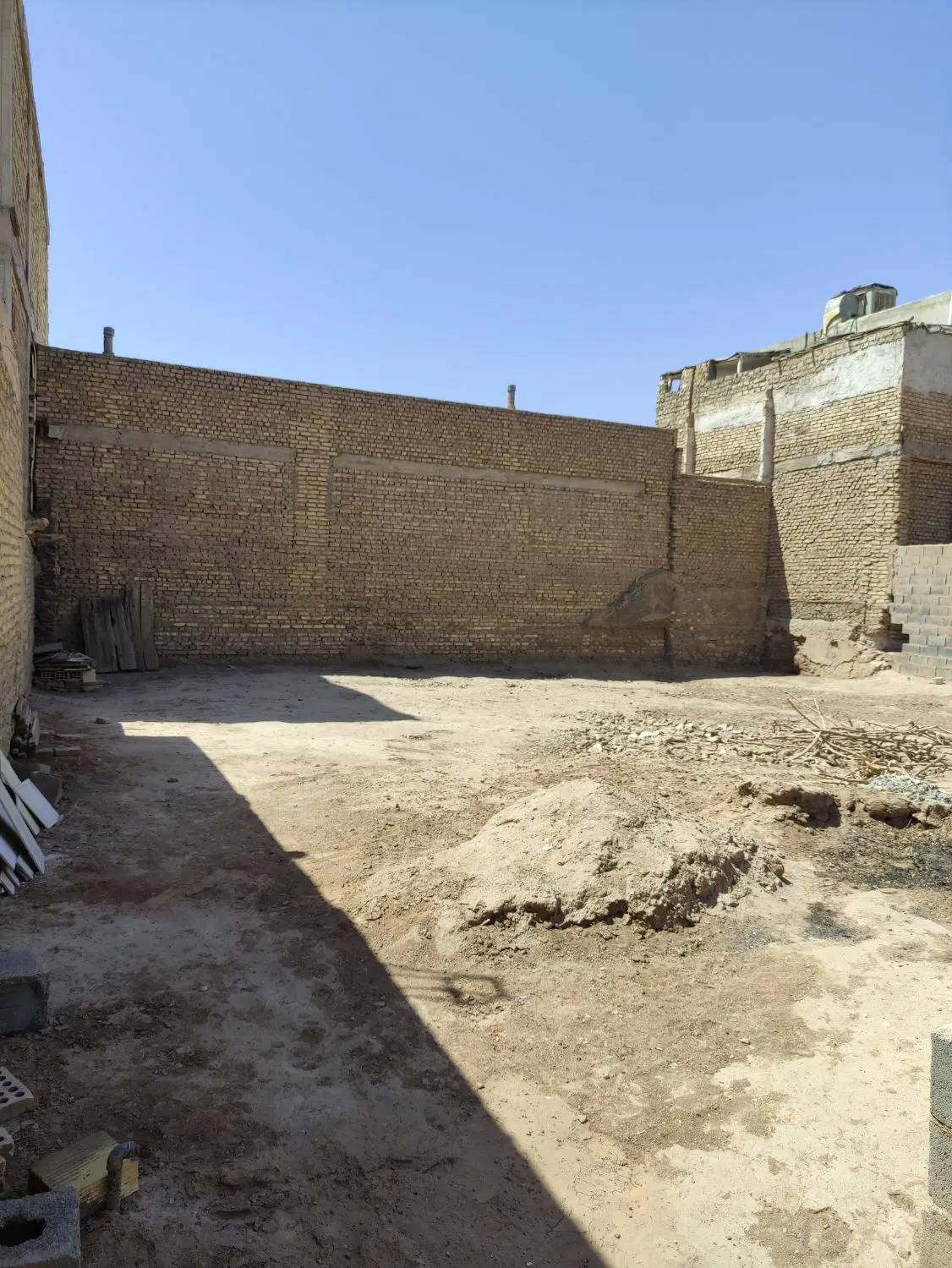 زمین خرمشاه