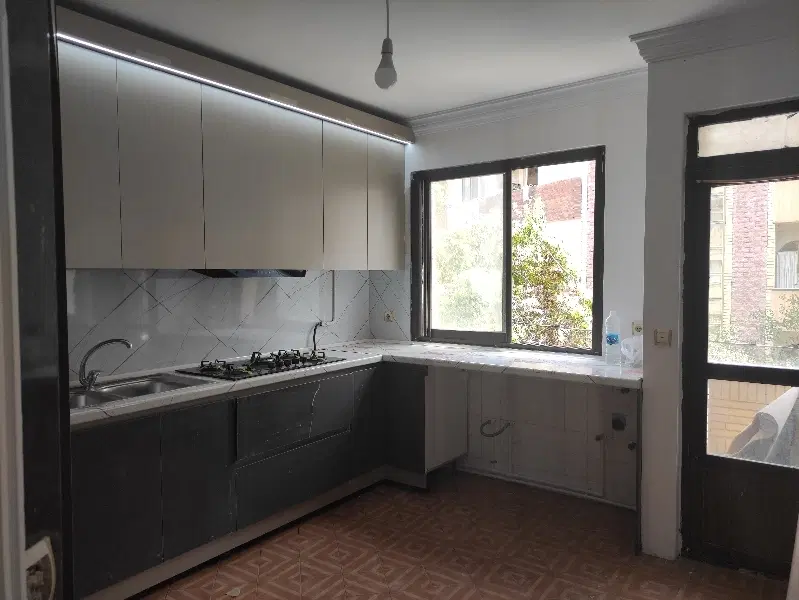 فروش آپارتمان خوش انرژی در اقبال