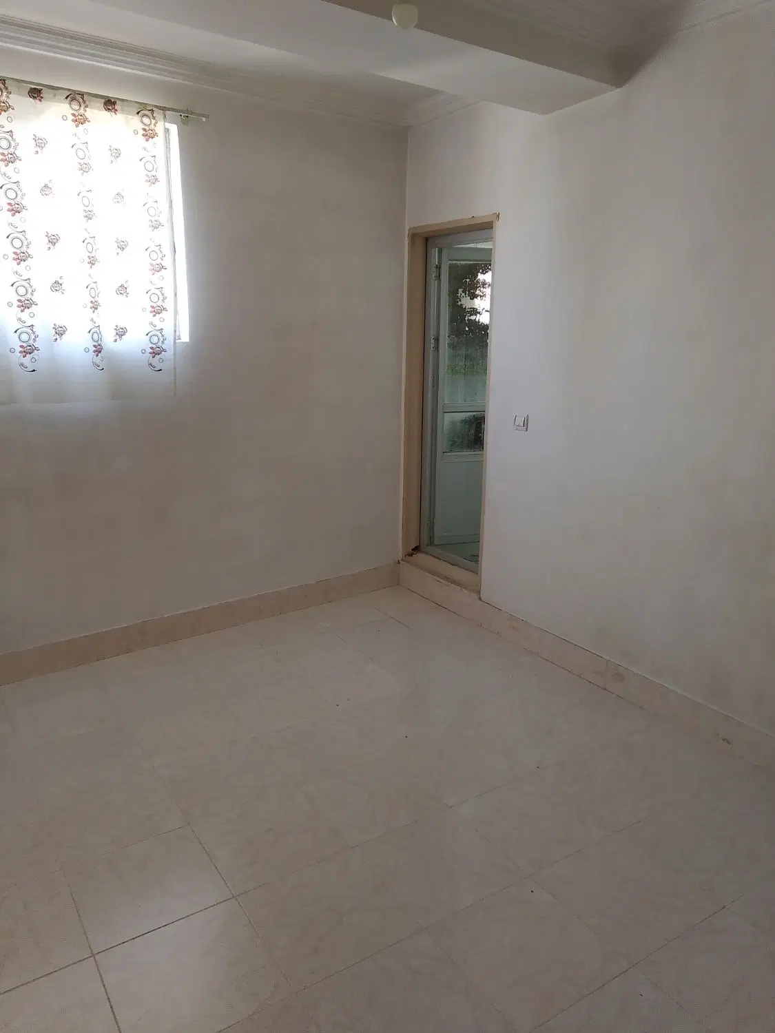 واحد 75متری تک خواب مستر