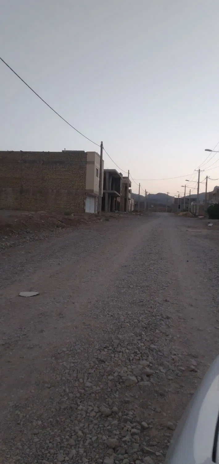 زمین مسکونی ۱۸۰ متری