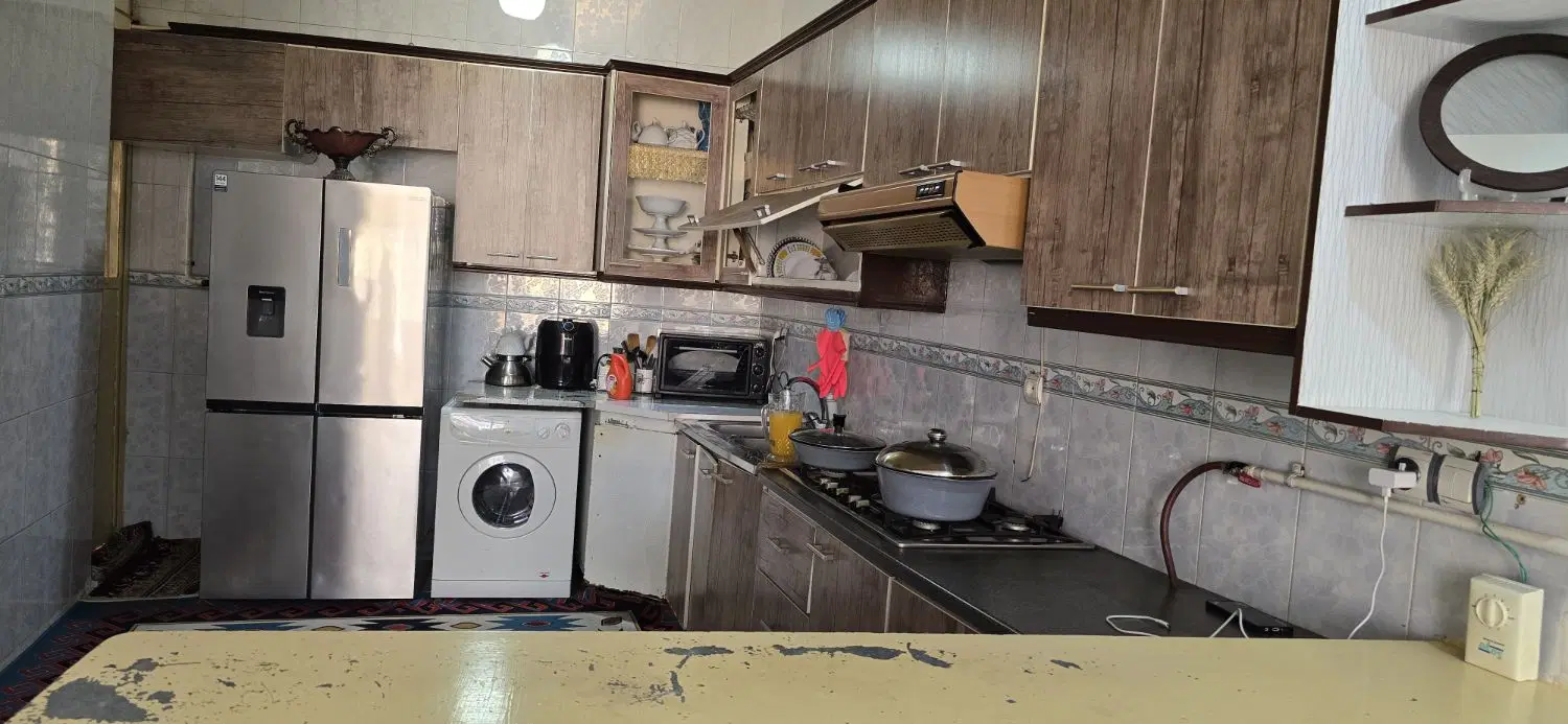 فروش منزل ویلایی وسط بازار