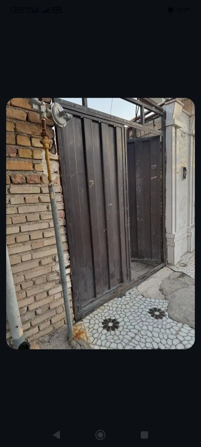 فروش منزل مسکونی میدان رهبری