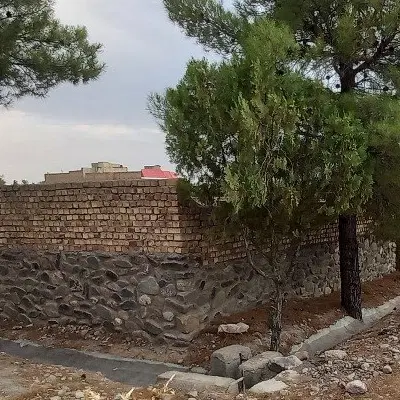 زمین ۱۰۰۰ متری  دو نبش