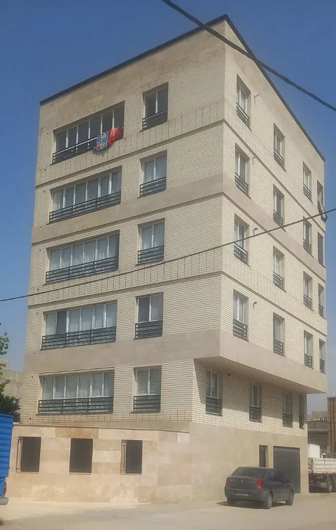 فروش آپارتمان تک واحدی ۱۲۰ متر