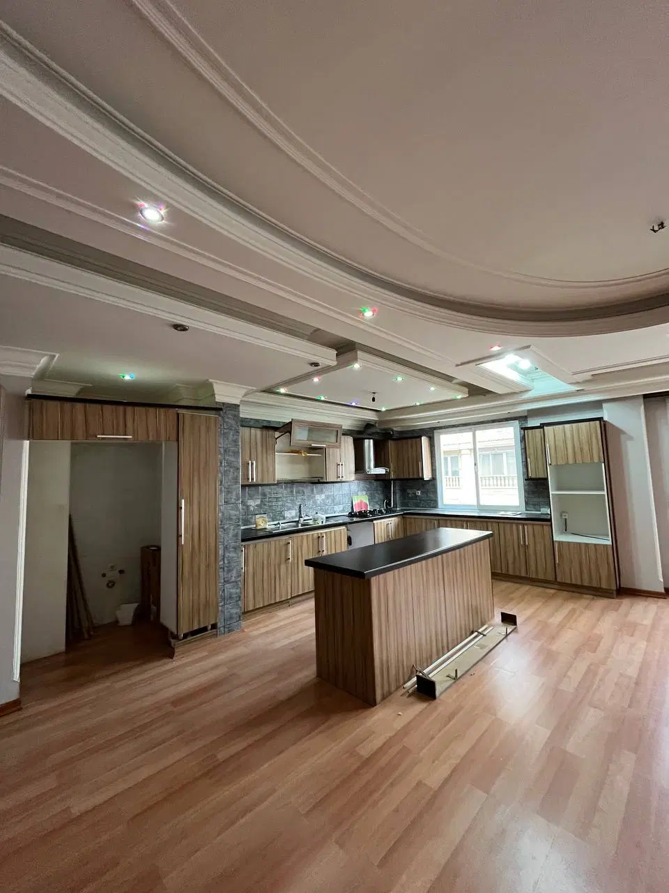 رهن اجاره۳خواب فول امکانات در تاپ لوکیشن گلسار