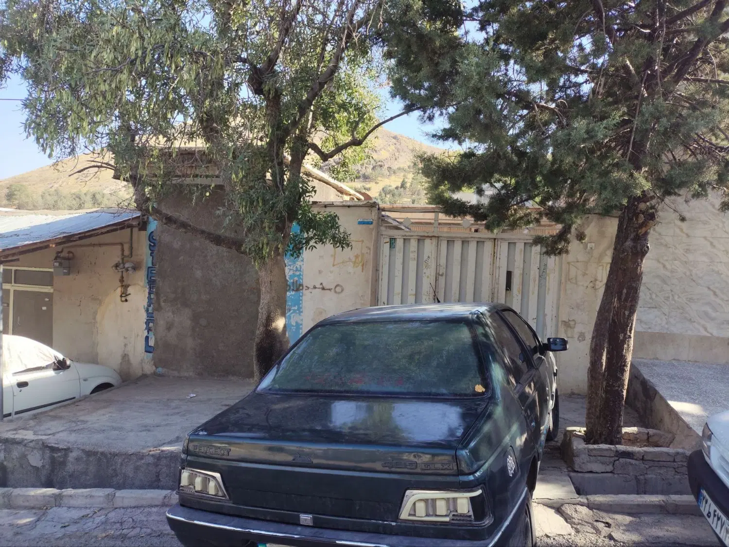 خانه پشت بازار