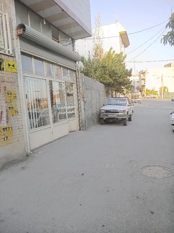 مغازه 52متری اول حسن اباد