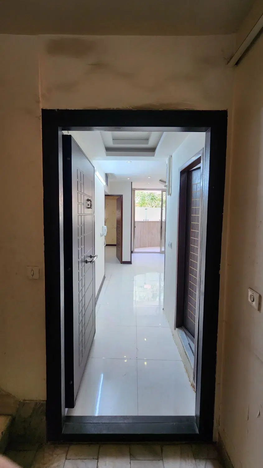 خانه اصفهان ۹۰ متری  شمالی کوچه شاهد ۴