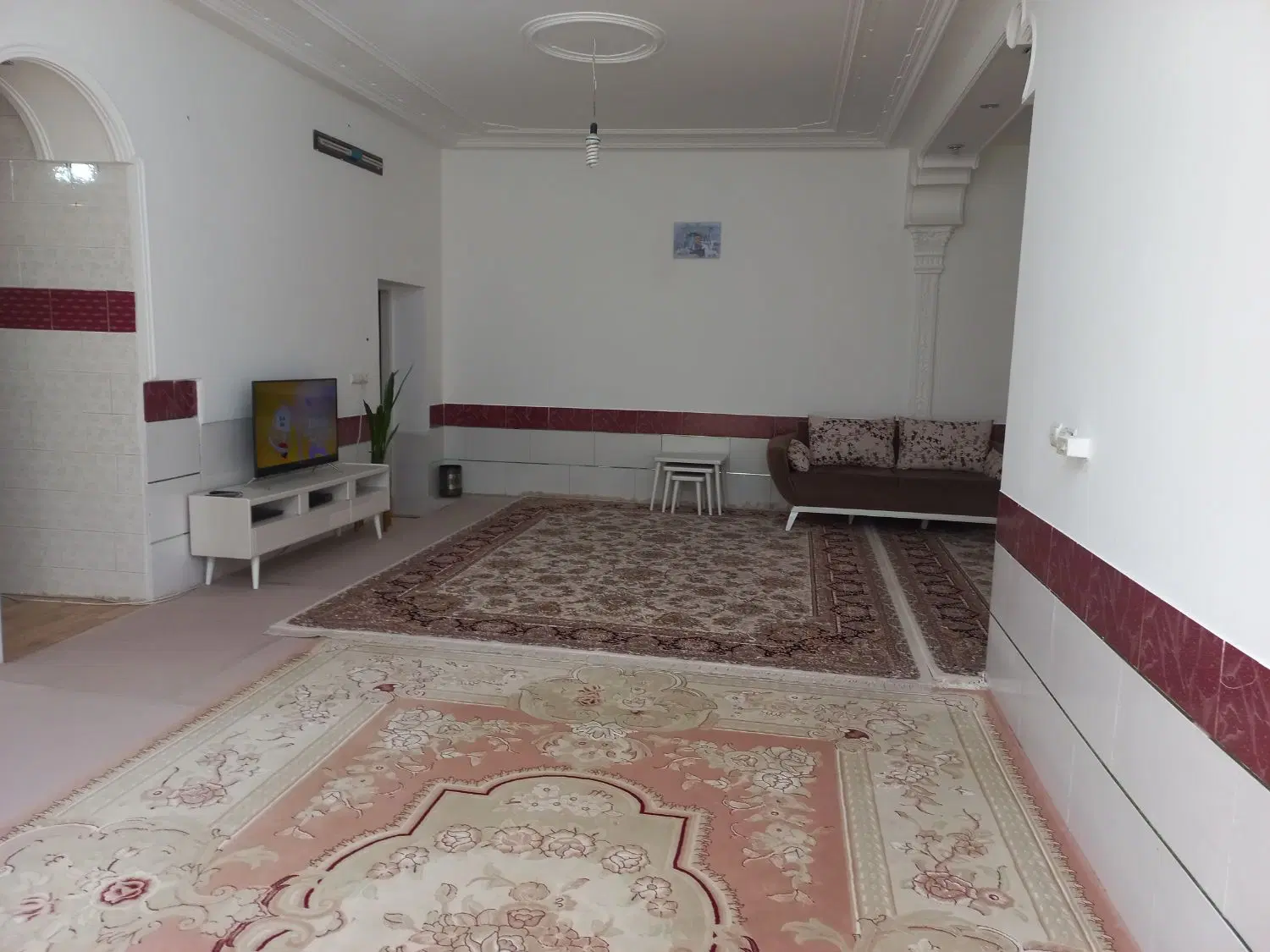 فروش منزل ویلایی واقع در دهدق