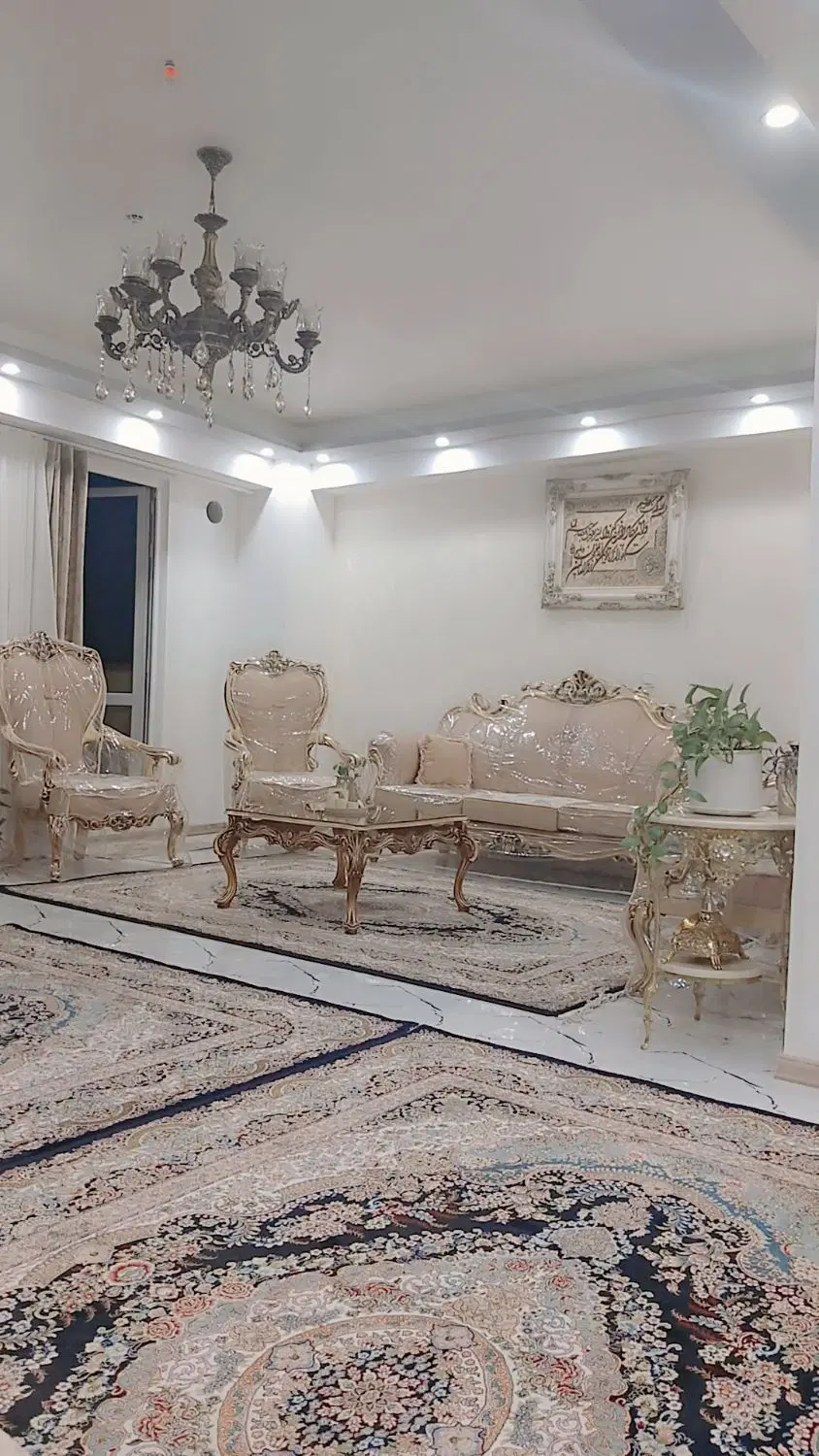 معاوضه اپارتمان ۱۱۰ متری با حیات ویلایی