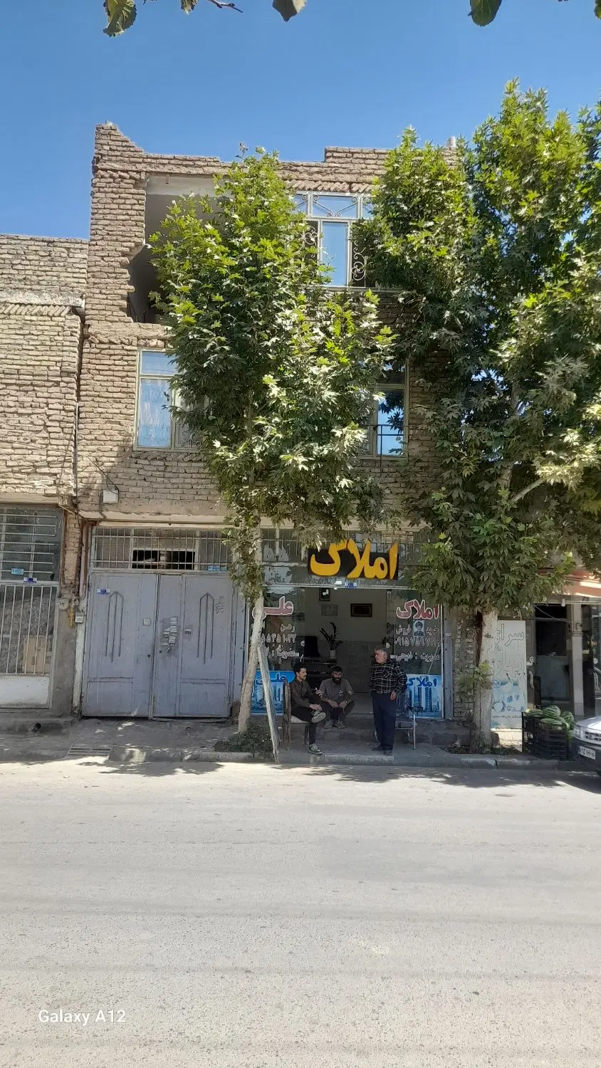اپارتمان ۱۵۰ متری خلق اباد صفر کاری۳خواب