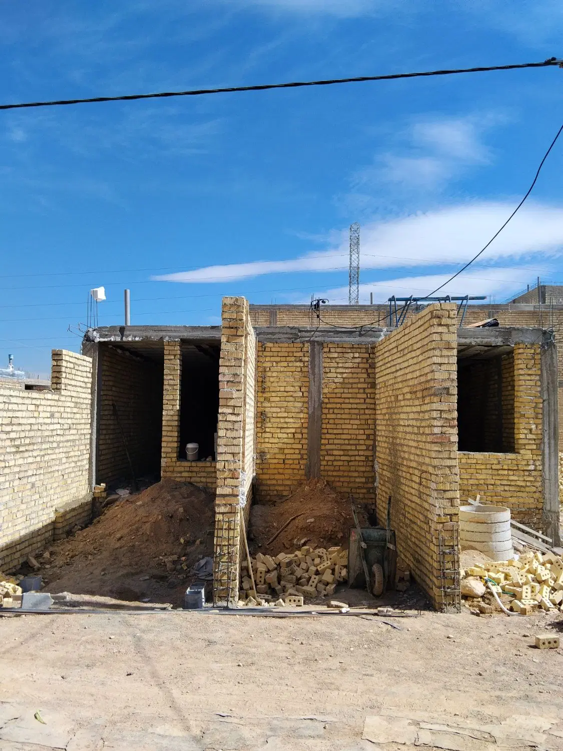 منزل طبقه دوم دوخواب با پارکینگ