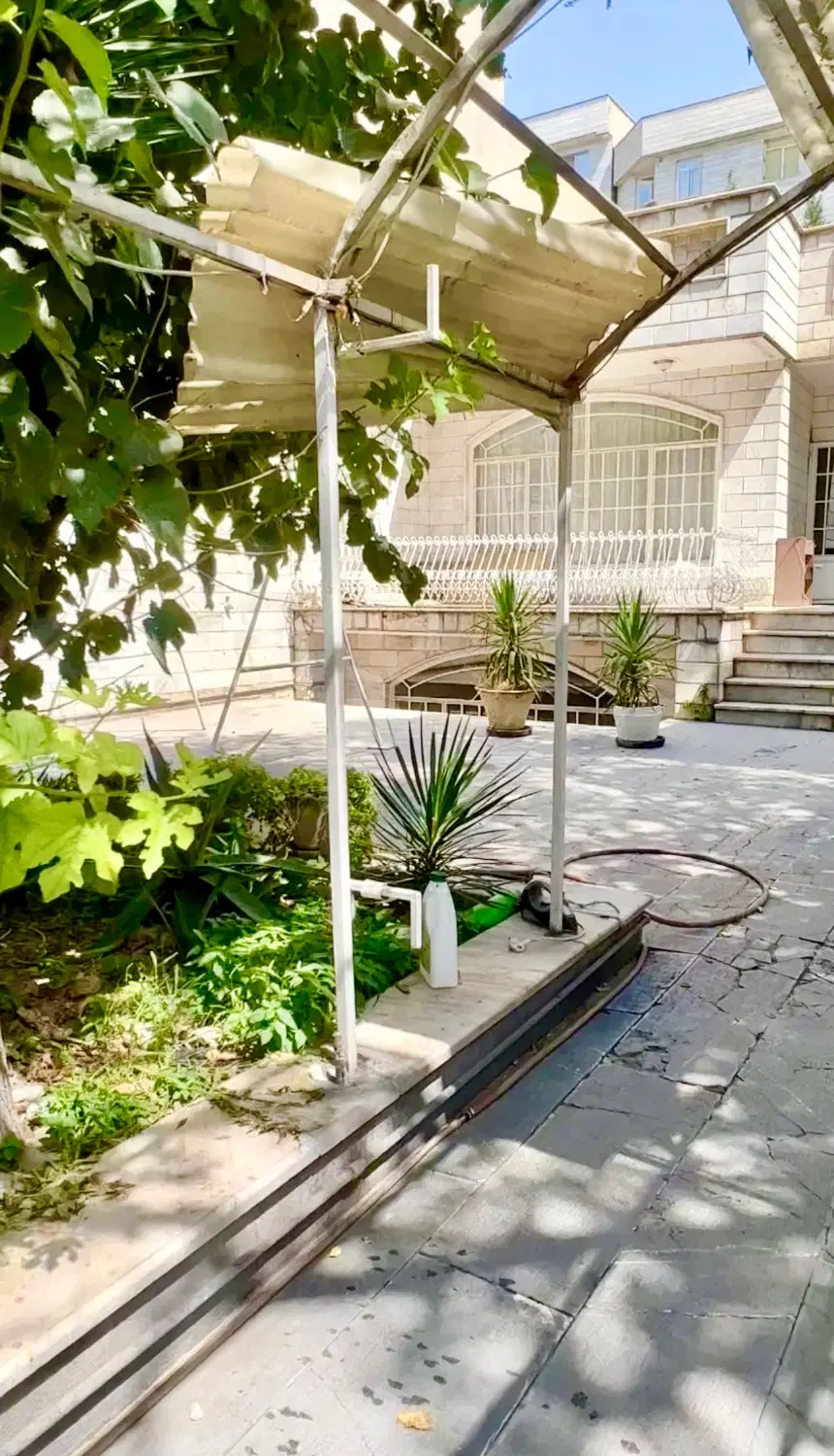 ۳۷۰متر_مستغلات_ویلایی_جهت سکونت و مشاغل