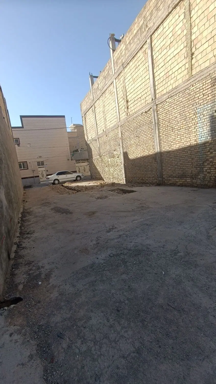 زمین فروشی ارشاد
