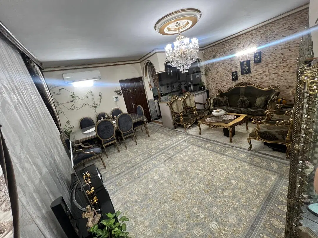 اپارتمان ۸۳ متری