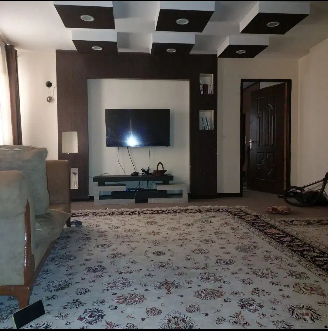 هم خانه
