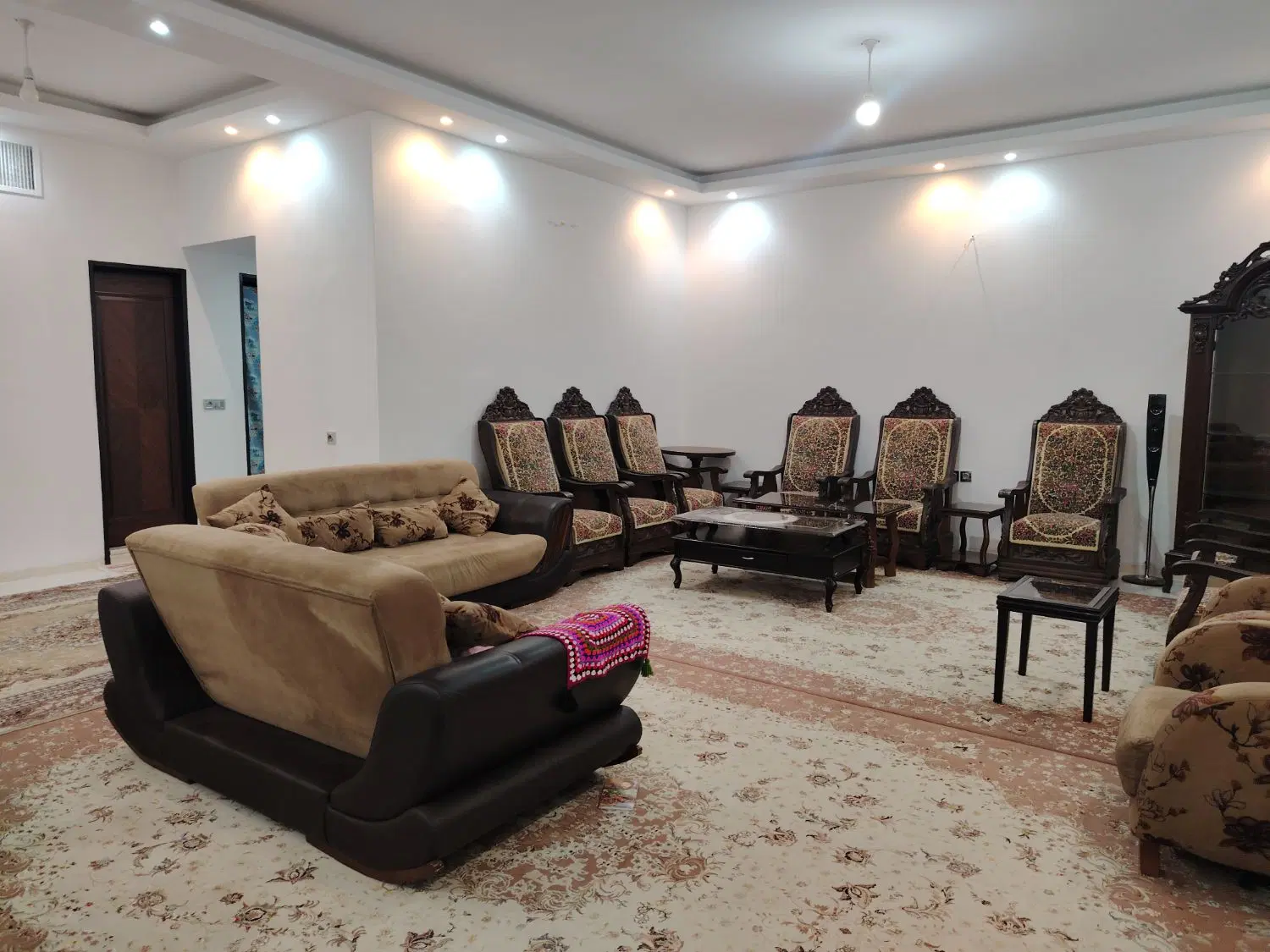 خانه ویلایی نوساز قائم اباد