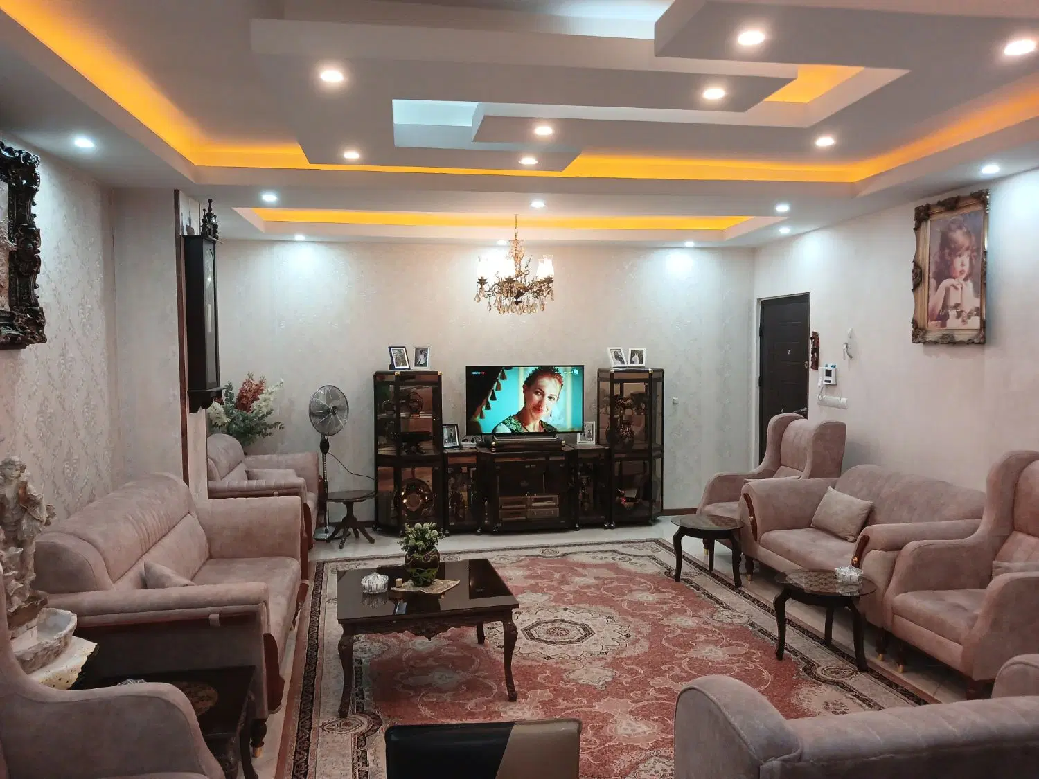 آپارتمان دو خوابه اصلی وحدت