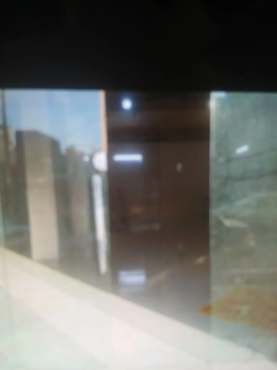 اجاره مغازه ۴۰متری میدان نماز ابتدا خ