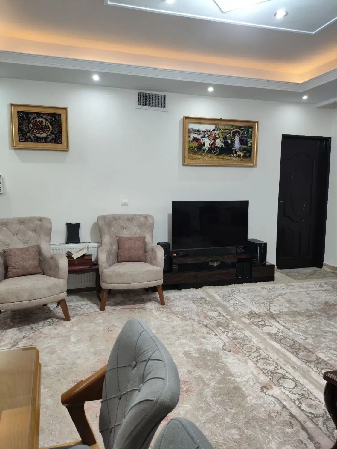 فروش آپارتمان۷۲ متری دوخوابه خوش نقشه(شهرک وائین)