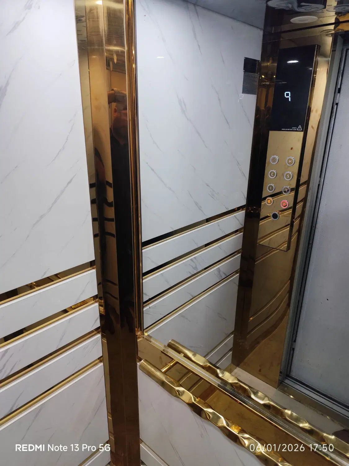 آپارتمان ۱۱۰ متری شهریار نوساز ۲ خواب