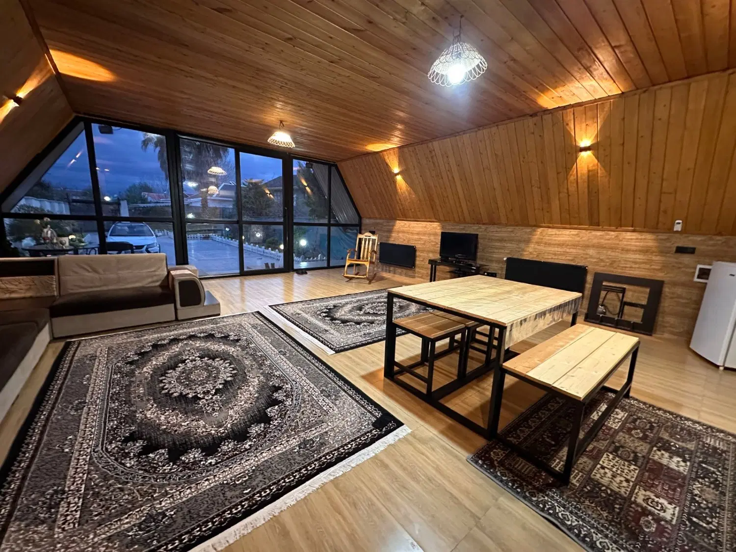 کلبه سوئیسی ۲خواب بزرگ جنگلی