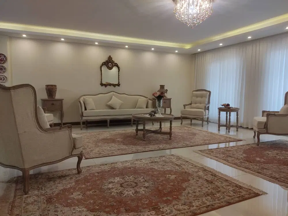 ۱۹۵متر ۴ خواب ویلایی تاپ لوکیشن شهرک غرب