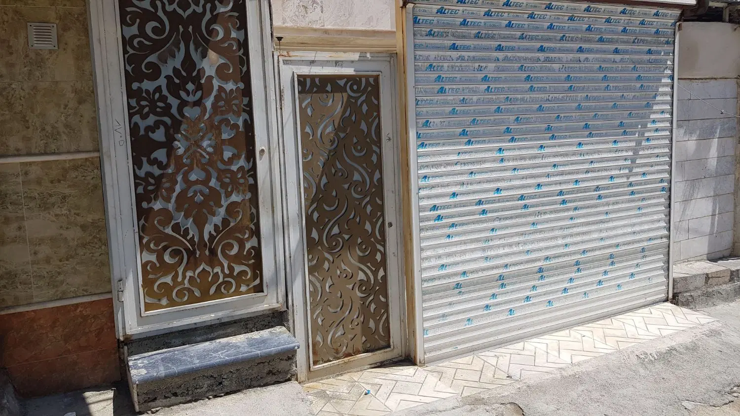 فروش خانه ویلایی شهرک تکاور