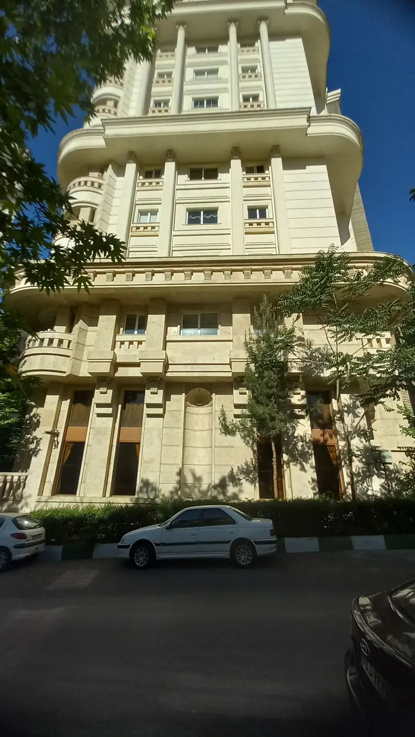 قیطریه پارک دو خوابه