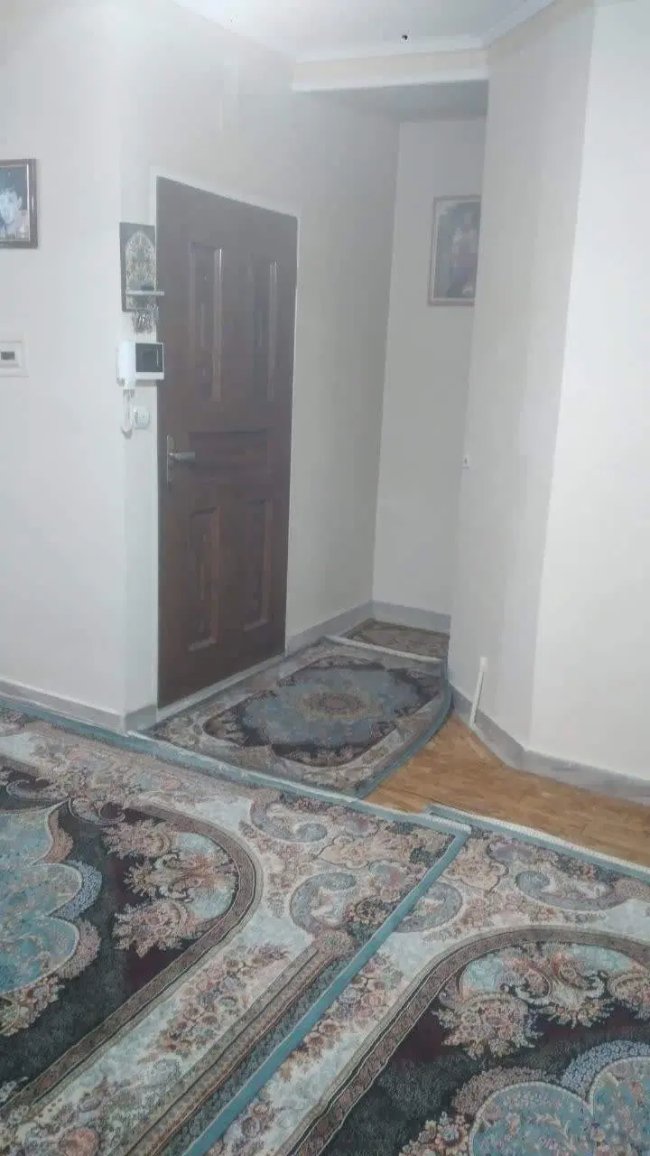 آپارتمان تک واحد ۶۵ متری دو خوابه پارکینگ انباری
