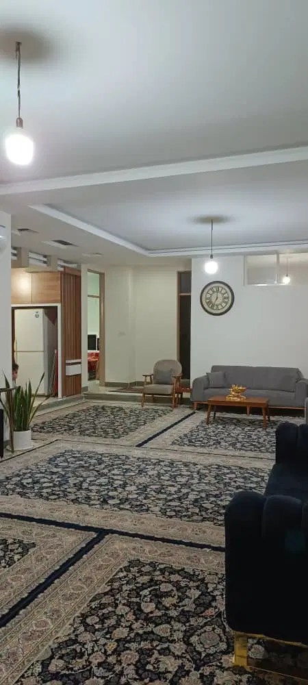 فروش یک طبقه از دو طبقه خانه ویلایی