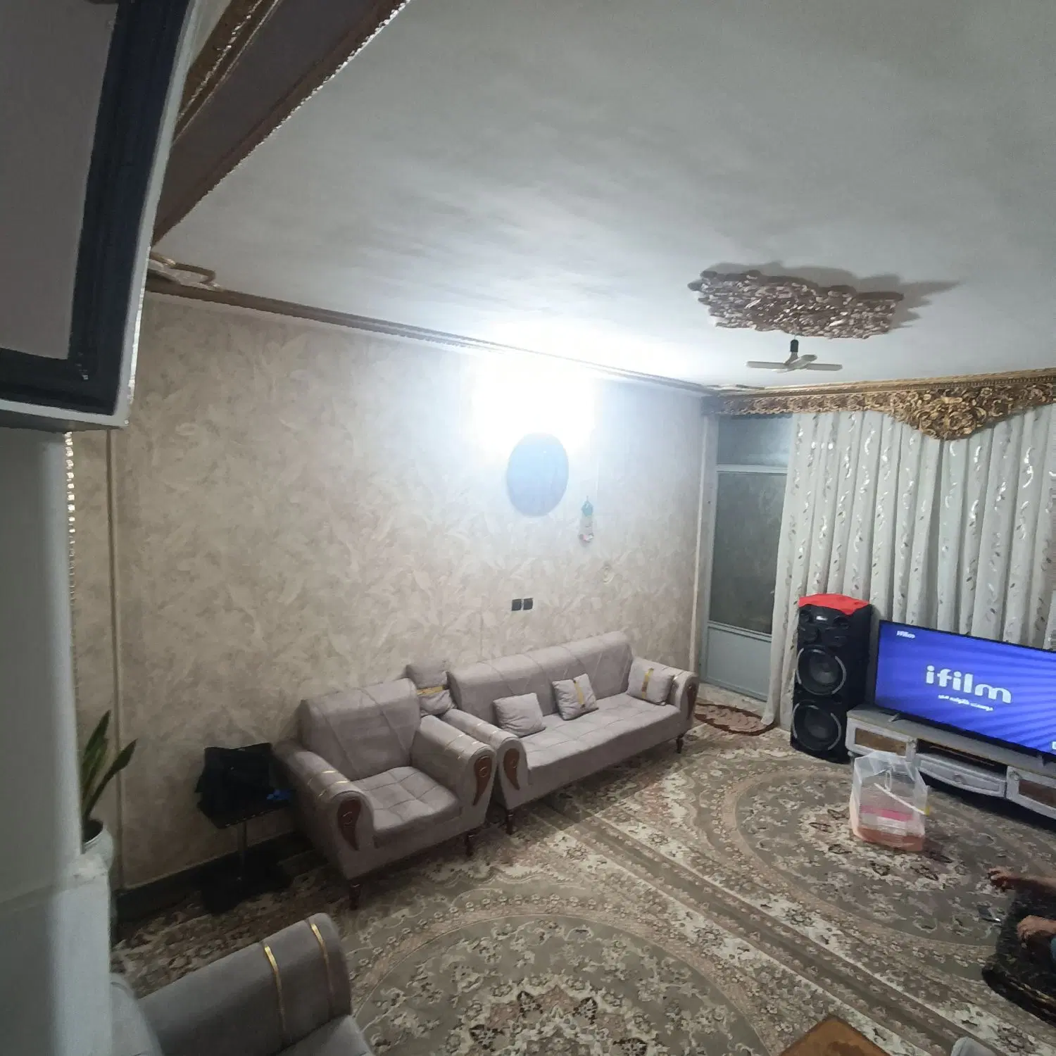 طلاییه یک واحد۶۶متری بی نظیر و خوش قیمت