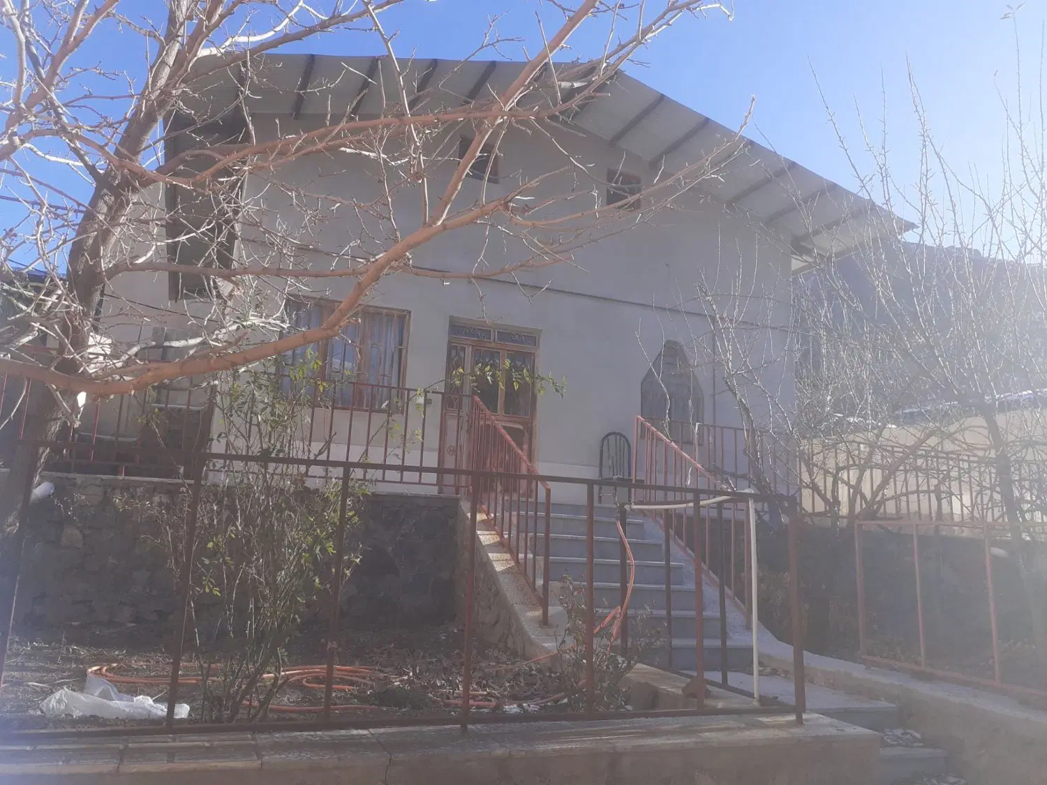 ملک ۲۵۰ متری روستای سیمیار الموت قزوین