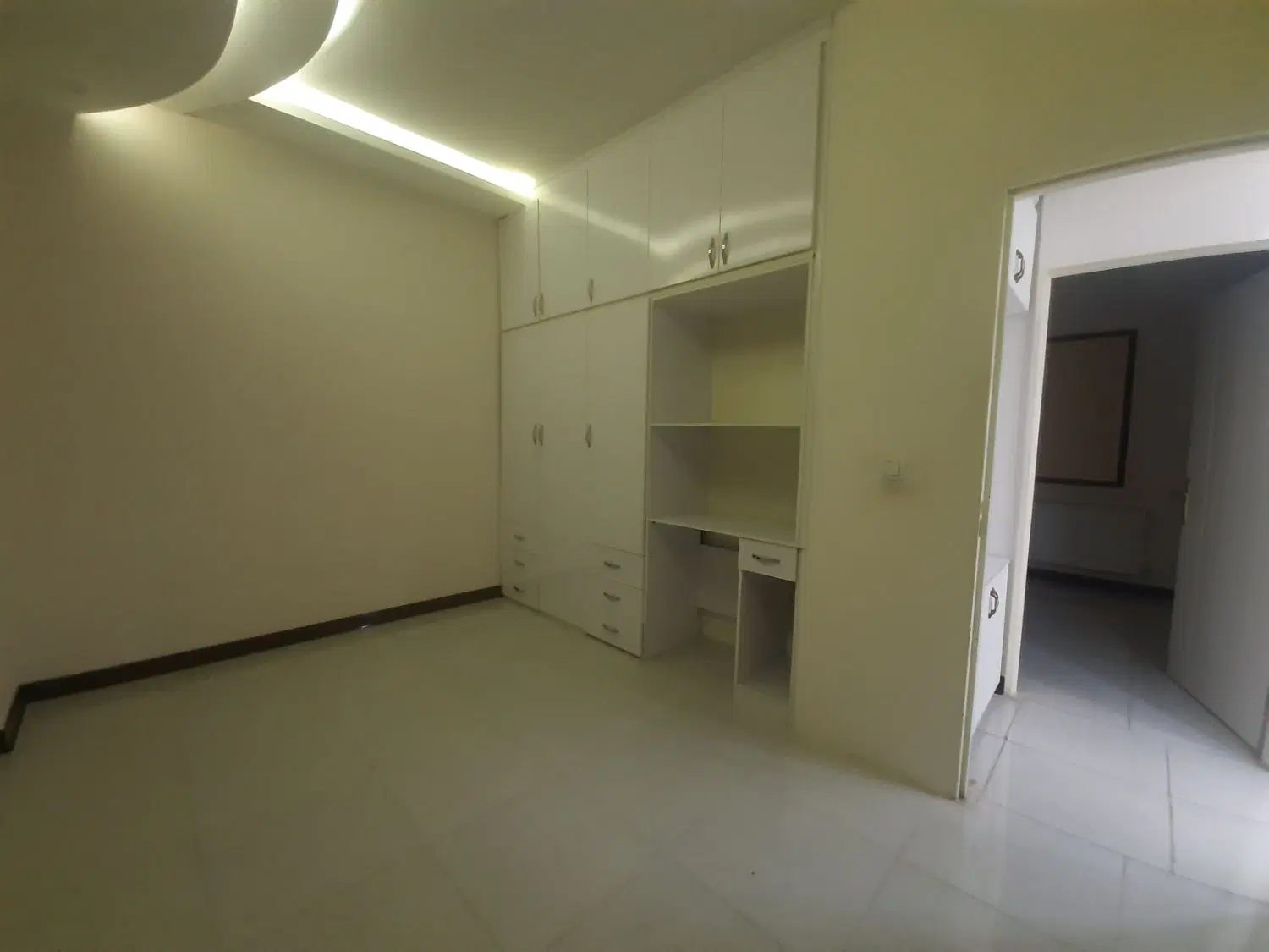 ایستگاه دوم کارمندان خیابان استانداری