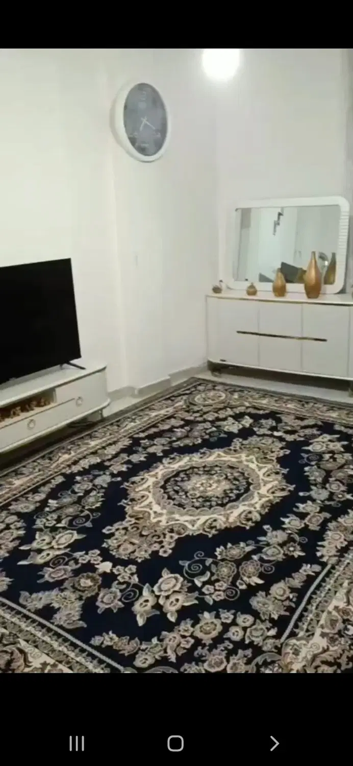 اجاره تک واحد ۸۰متری حسن اباد