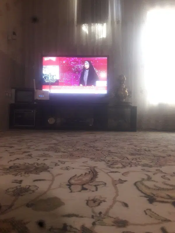 * هم خونه *