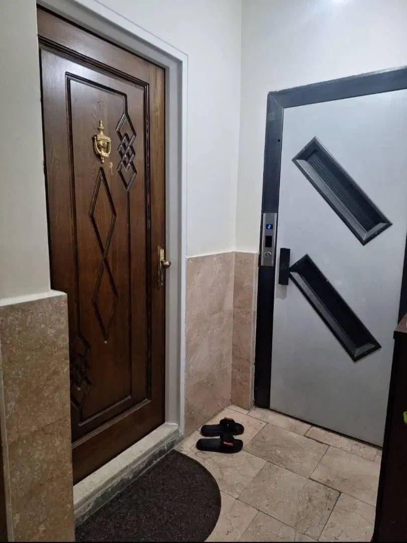 ۴۵متر پارکینگ اسانسوردار