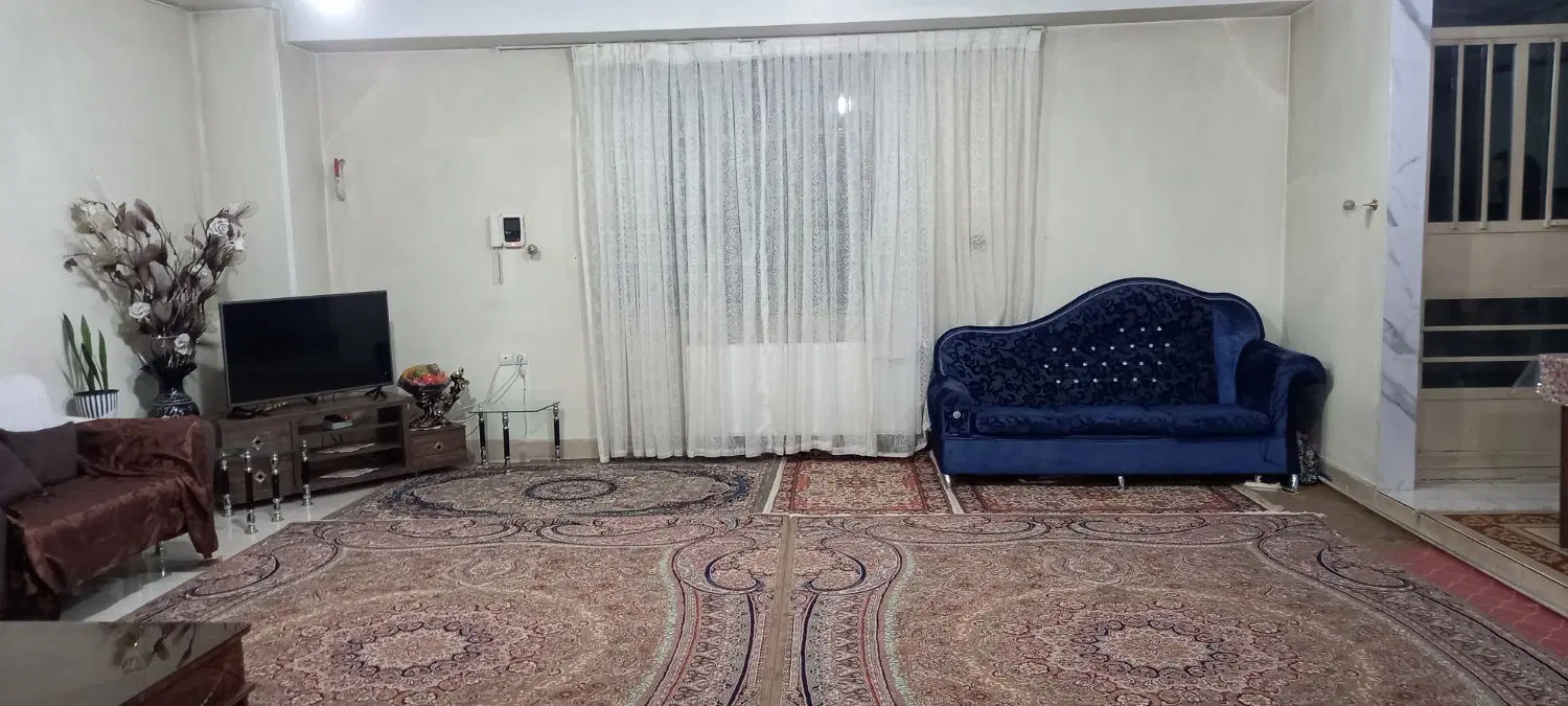 ۱۰۵ متری ساسانی