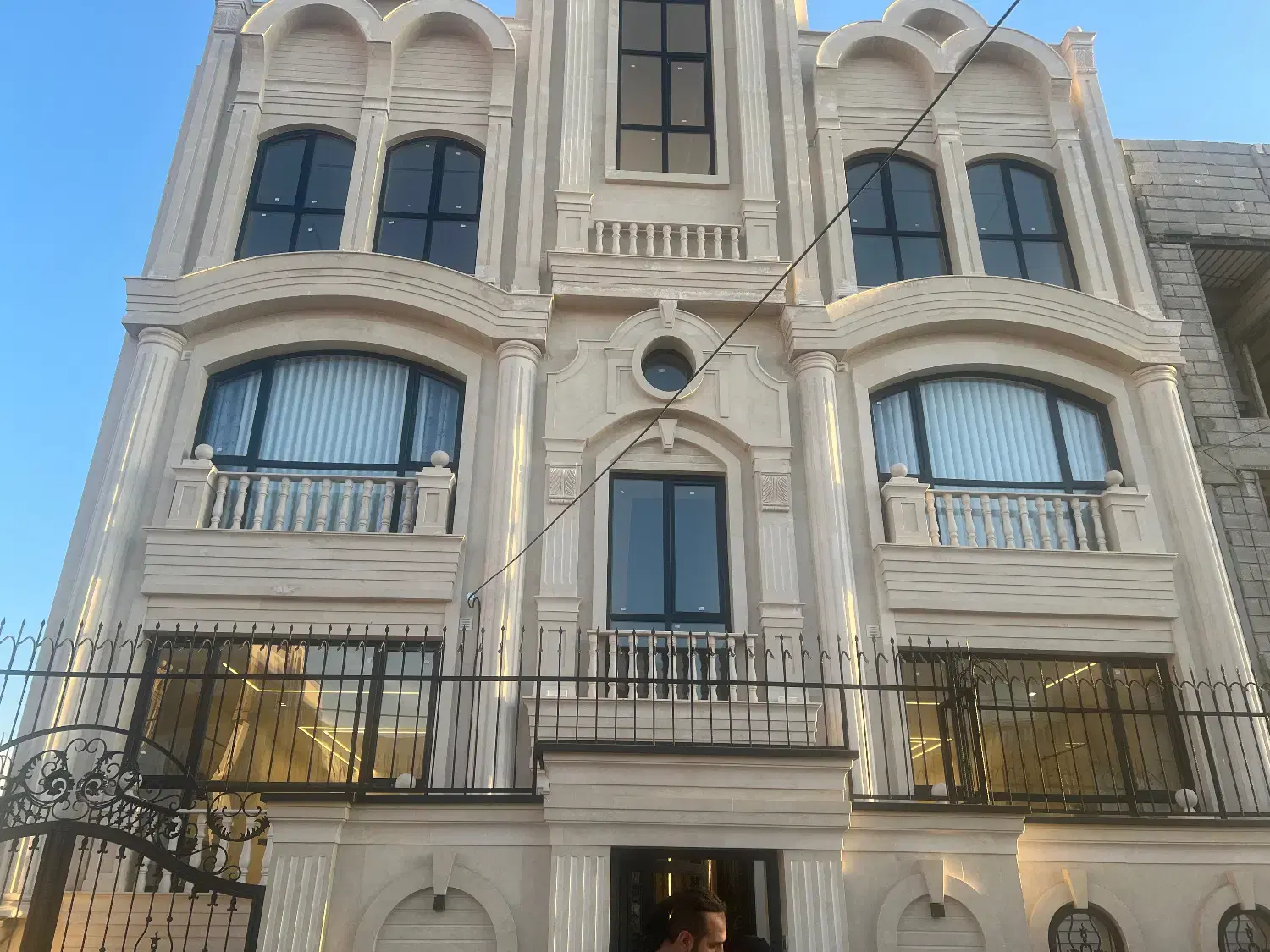 ویلا داخل شهر پردیس فول لاکچری
