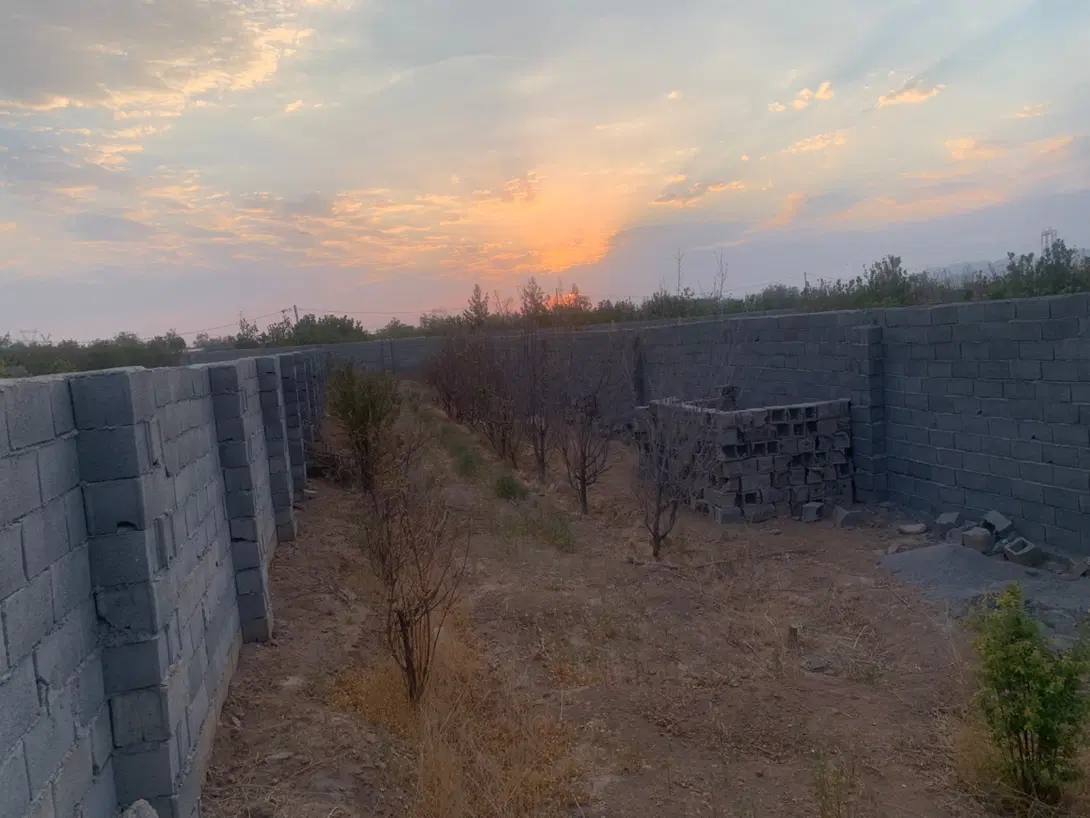 باغ چهار دیواری ۴۰۰متری خوش جا