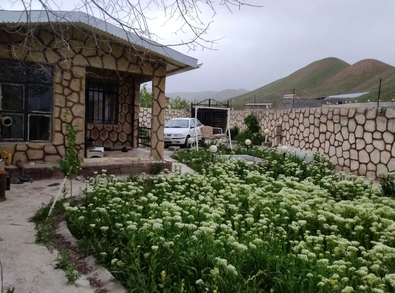 یک عدد ویلایی نقلی