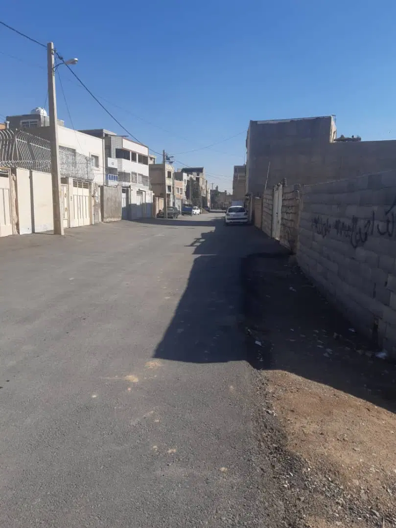 زمین چهاردیواری ۱۸۰ متری سیمرغ