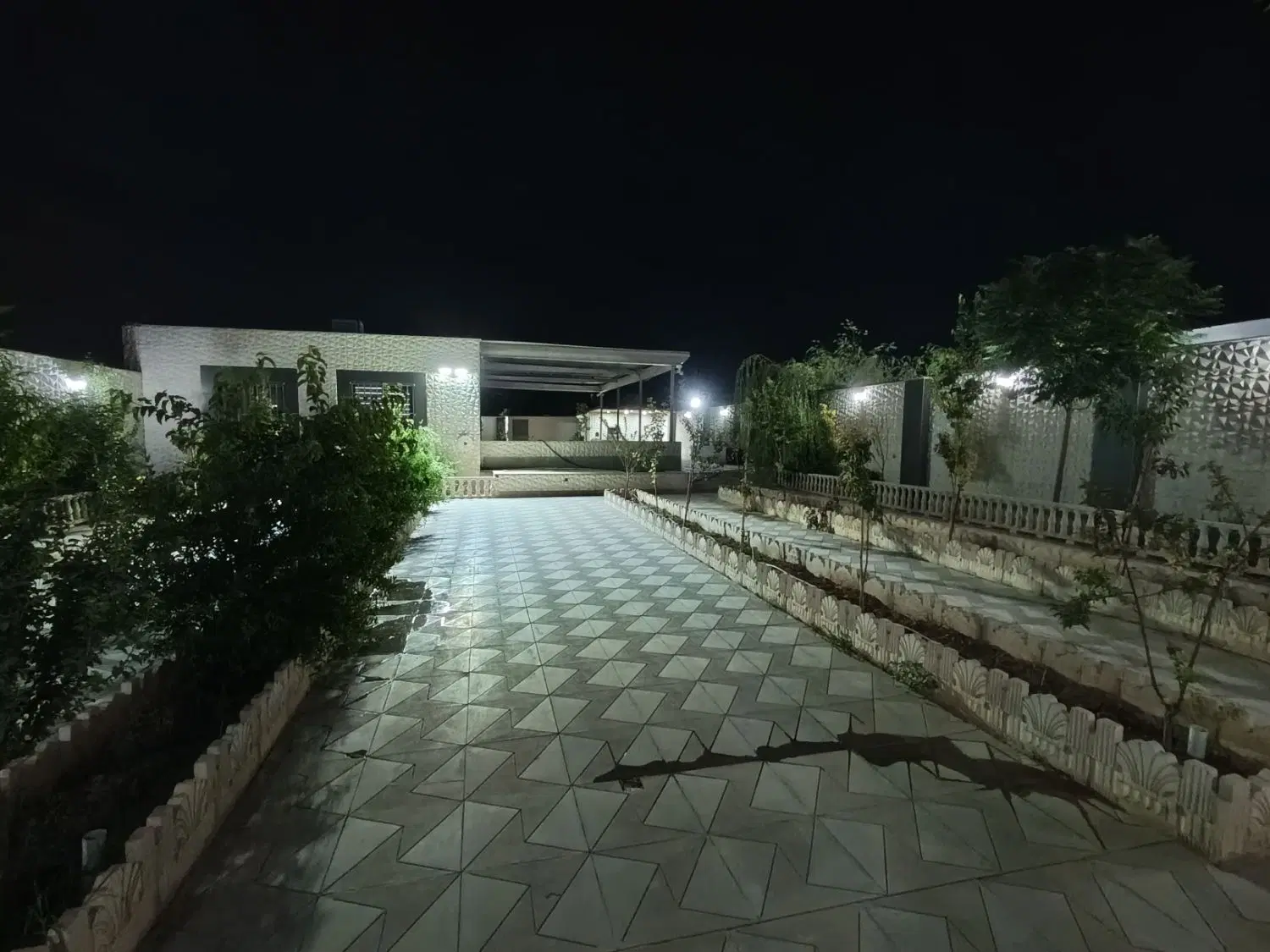 باغ ویلا