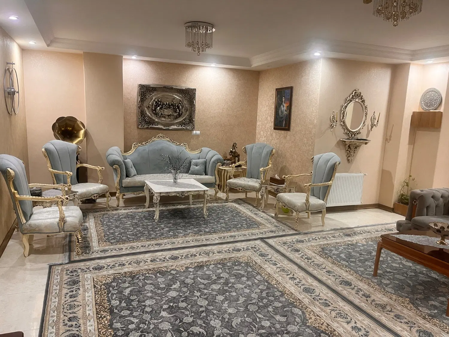 تک واحدی ۱۲۵متری خ کارون