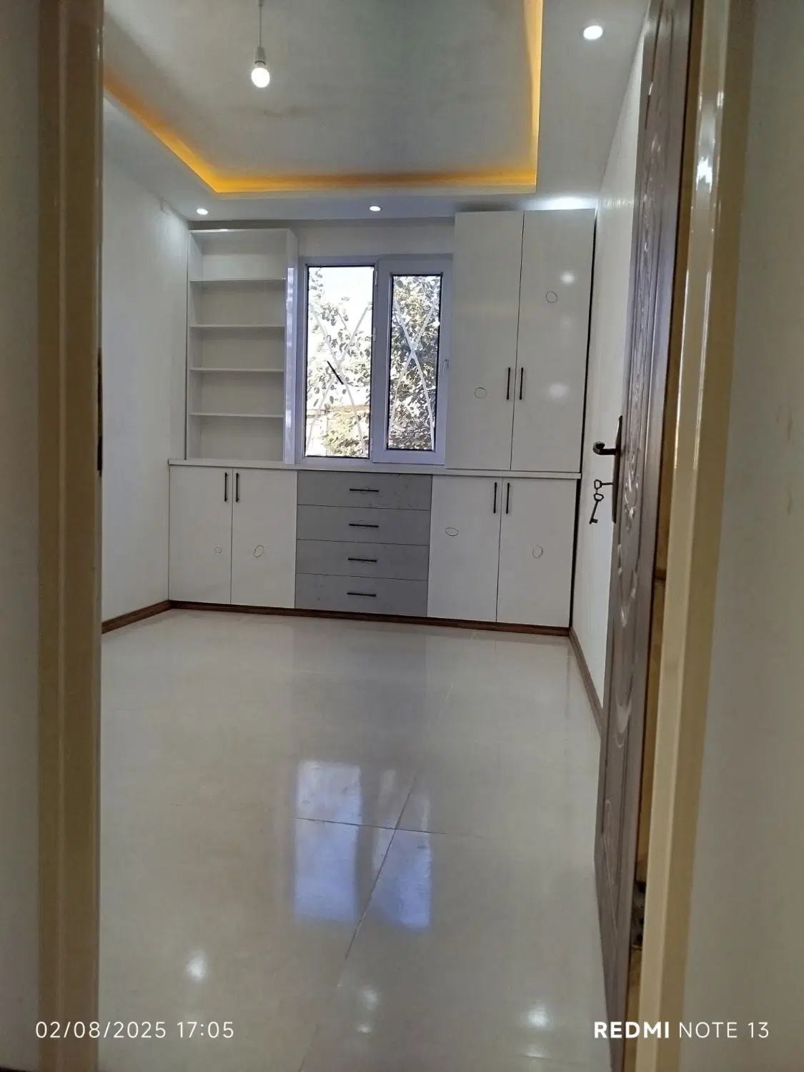 آپارتمان با پارکینک نوساز طبقه چهارم طبرسی چهل سوم
